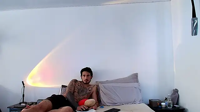 Snapshot of anika_lowen02 chatting on January 28, 2025, 2:42 pm anika lowen02 online show from January 28, 2025, 2:42 pm