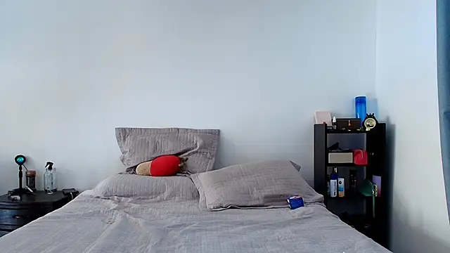 Snapshot of anika_lowen02 chatting on March 18, 2025, 2:26 pm anika lowen02 online show from March 18, 2025, 2:26 pm