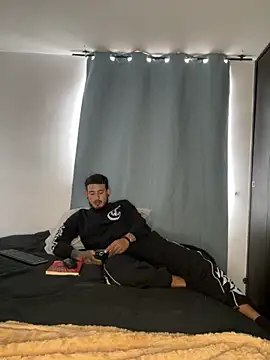 Snapshot of anika_lowen02 chatting on October 11, 2025, 4:27 pm anika lowen02 online show from October 11, 2025, 4:27 pm