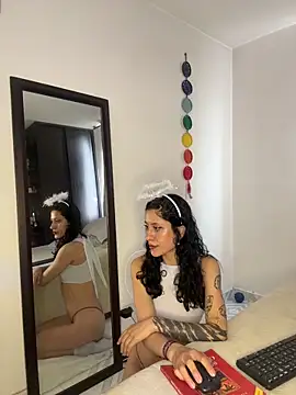 Snapshot of anika_lowen02 chatting on October 23, 2025, 4:28 pm anika lowen02 online show from October 23, 2025, 4:28 pm