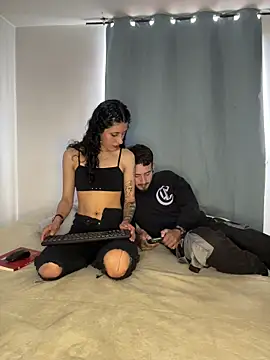 Snapshot of anika_lowen02 chatting on October 25, 2025, 6:35 pm anika lowen02 online show from October 25, 2025, 6:35 pm