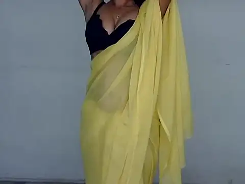 cute sweeetu online show from March 18, 2025, 12:03 pm