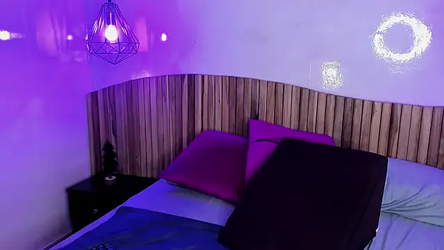 MelaniieRoux online show from January 10, 2025, 7:43 pm