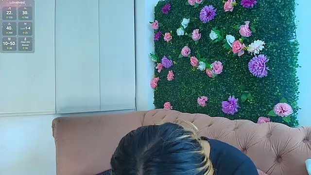 miranda villa online show from November 6, 2025, 12:28 pm