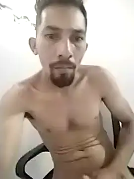 Emilio2034 online show from February 21, 2025, 1:55 pm