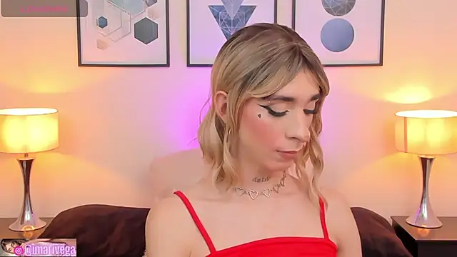 ariivega online show from February 26, 2025, 3:21 am