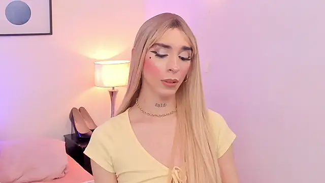 ariivega online show from October 24, 2025, 8:00 am