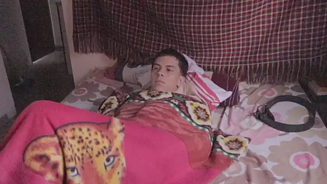 Snapshot of Tony_Hoffa chatting on January 17, 2025, 9:50 pm Tony Hoffa online show from January 17, 2025, 9:50 pm