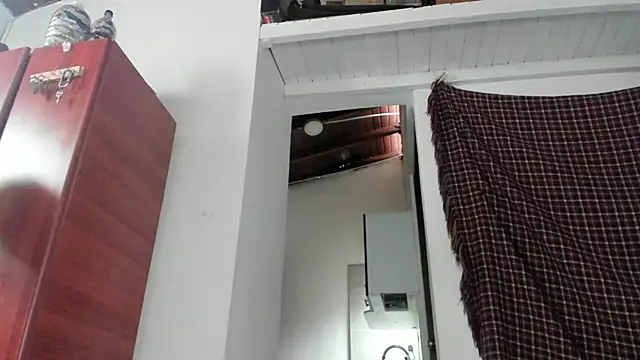 Snapshot of Tony_Hoffa chatting on February 19, 2025, 5:49 pm Tony Hoffa online show from February 19, 2025, 5:49 pm