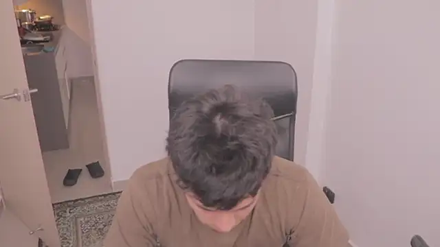 Snapshot of Tony_Hoffa chatting on September 11, 2025, 8:42 pm Tony Hoffa online show from September 11, 2025, 8:42 pm