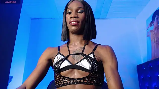 Snapshot of Kendall_Gil chatting on February 22, 2025, 4:40 am Kendall Gil online show from February 22, 2025, 4:40 am