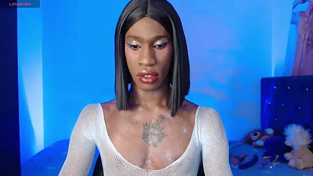 Snapshot of Kendall_Gil chatting on February 28, 2025, 5:04 am Kendall Gil online show from February 28, 2025, 5:04 am