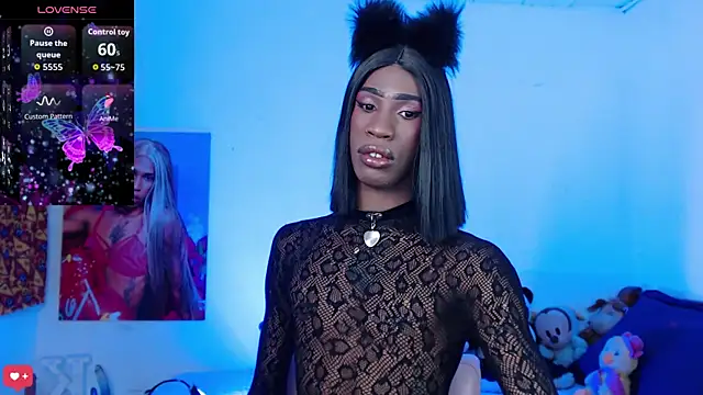 Snapshot of Kendall_Gil chatting on November 2, 2025, 12:46 am Kendall Gil online show from November 2, 2025, 12:46 am