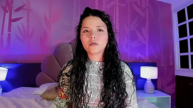 LottiCarter online show from January 24, 2025, 3:11 am