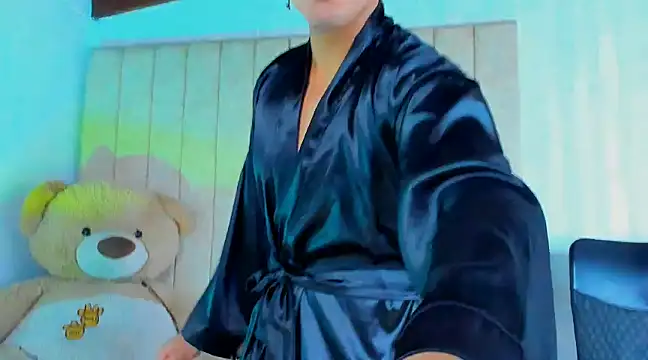 Muichiro tokito1 online show from February 7, 2025, 3:45 am