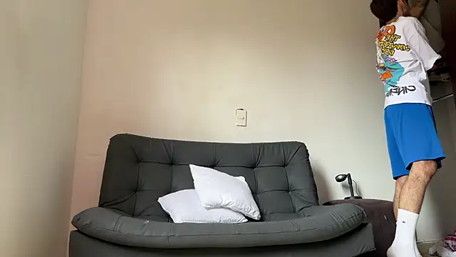 Saturno v online show from March 20, 2025, 5:15 pm