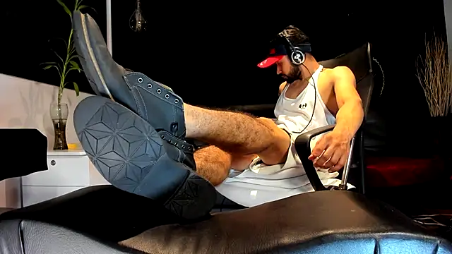 alessandro wye online show from November 5, 2025, 9:20 am