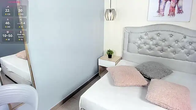 escarleth   online show from April 9, 2026, 11:48 am