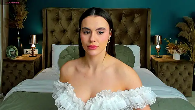 Snapshot of CalyMoon chatting on January 31, 2026, 8:29 pm CalyMoon online show from January 31, 2026, 8:29 pm