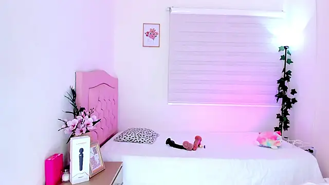 Keni malf online show from April 12, 2026, 3:00 am