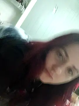 lilbishmiss online show from March 14, 2025, 6:10 am