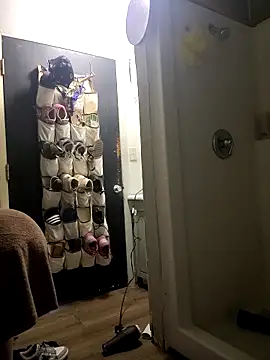 lilbishmiss online show from March 2, 2026, 7:15 am