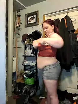 lilbishmiss online show from March 15, 2026, 3:45 am