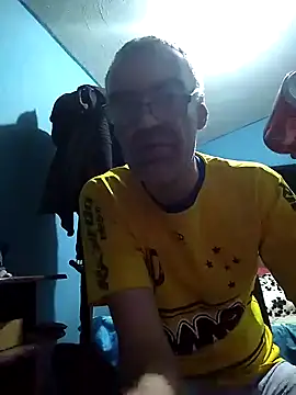 Snapshot of hugosafado333 chatting on March 20, 2025, 3:13 am hugosafado333 online show from March 20, 2025, 3:13 am