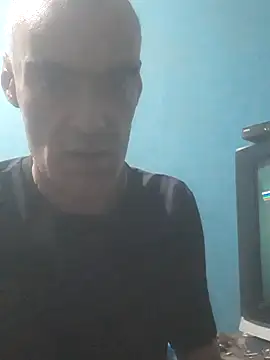 Snapshot of hugosafado333 chatting on October 13, 2025, 4:23 am hugosafado333 online show from October 13, 2025, 4:23 am