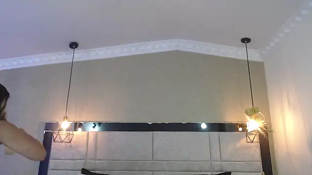 kimCosseyy online show from October 2, 2025, 2:07 am