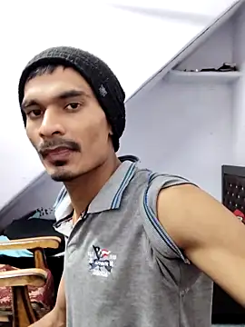 Snapshot of Habibi_big_b chatting on December 1, 2024, 4:51 pm Habibi big b online show from December 1, 2024, 4:51 pm
