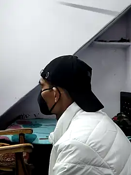 Snapshot of Habibi_big_b chatting on January 19, 2025, 2:38 pm Habibi big b online show from January 19, 2025, 2:38 pm