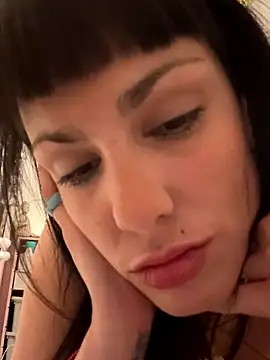 Zairaisak online show from October 14, 2025, 1:50 am