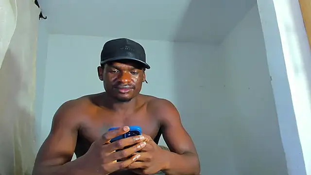 edwin mosquera1 online show from September 19, 2025, 10:43 pm