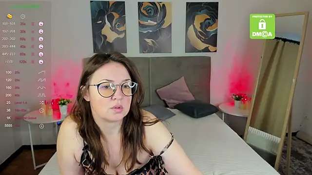 TiffanyWills online show from October 27, 2025, 2:48 am