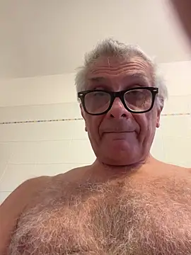 4n4l1zz4m1 online show from March 18, 2025, 3:31 pm