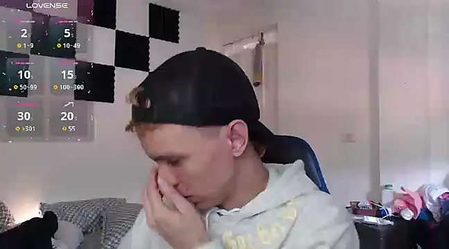 bryamado69 online show from December 26, 2024, 4:36 pm