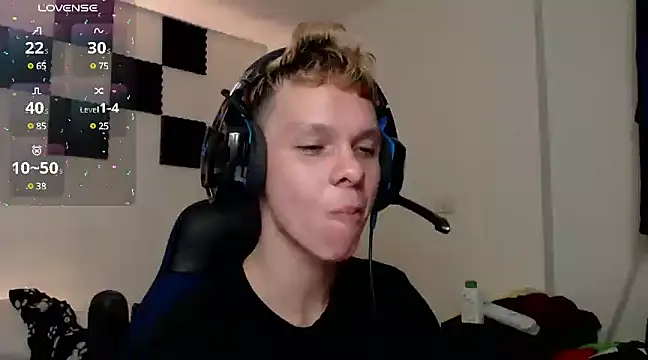 bryamado69 online show from January 2, 2025, 5:03 am