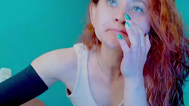 zoe jones3 online show from December 26, 2024, 7:27 pm