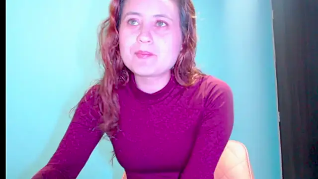 zoe jones3 online show from March 13, 2025, 11:27 pm