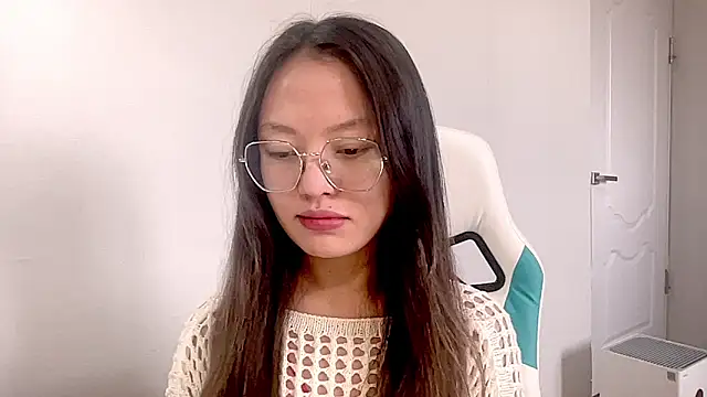 Risalynn online show from January 15, 2025, 5:29 am