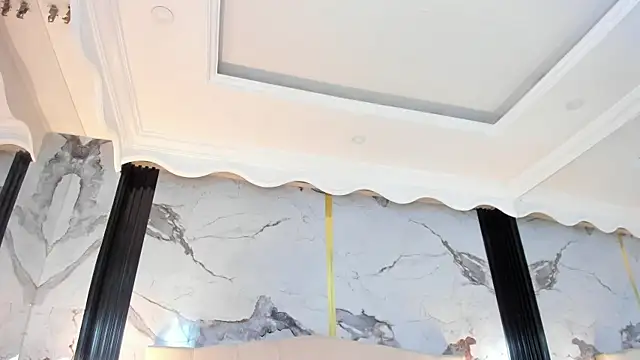 Princess Violett online show from February 5, 2025, 5:31 pm