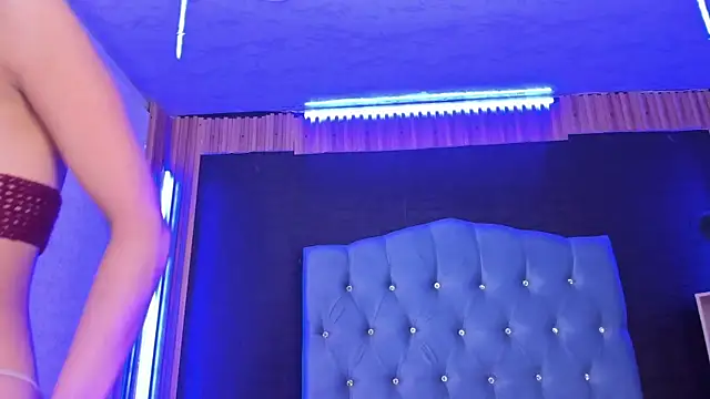 Princess Violett online show from February 6, 2025, 8:56 pm