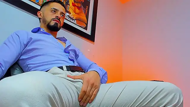 MAXIMUS MASTE3 online show from October 30, 2025, 7:36 pm