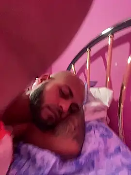 islandvybee55 online show from February 21, 2026, 2:45 am