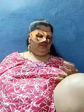 tamilthanushri online show from February 7, 2025, 4:06 am