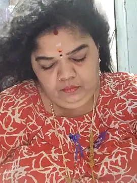 Snapshot of tamilthanushri chatting on April 28, 2026, 11:04 am tamilthanushri online show from April 28, 2026, 11:04 am
