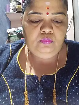 Snapshot of tamilthanushri chatting on May 15, 2026, 10:22 am tamilthanushri online show from May 15, 2026, 10:22 am