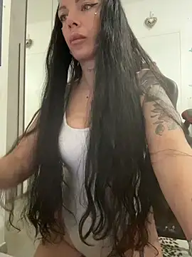 cicciolina online show from April 13, 2026, 11:59 am