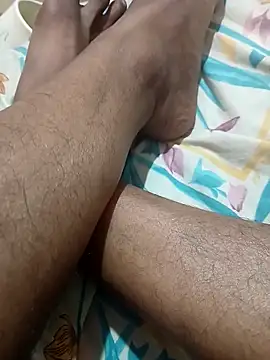 Snapshot of gym_lover076 chatting on February 25, 2026, 6:12 am gym lover076 online show from February 25, 2026, 6:12 am